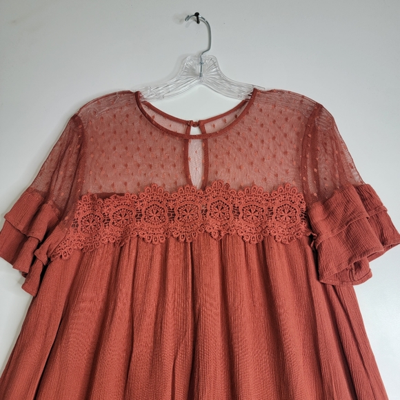 Francesca Brinley Lace/Cloth Shift Dress (M) - Picture 4 of 12
